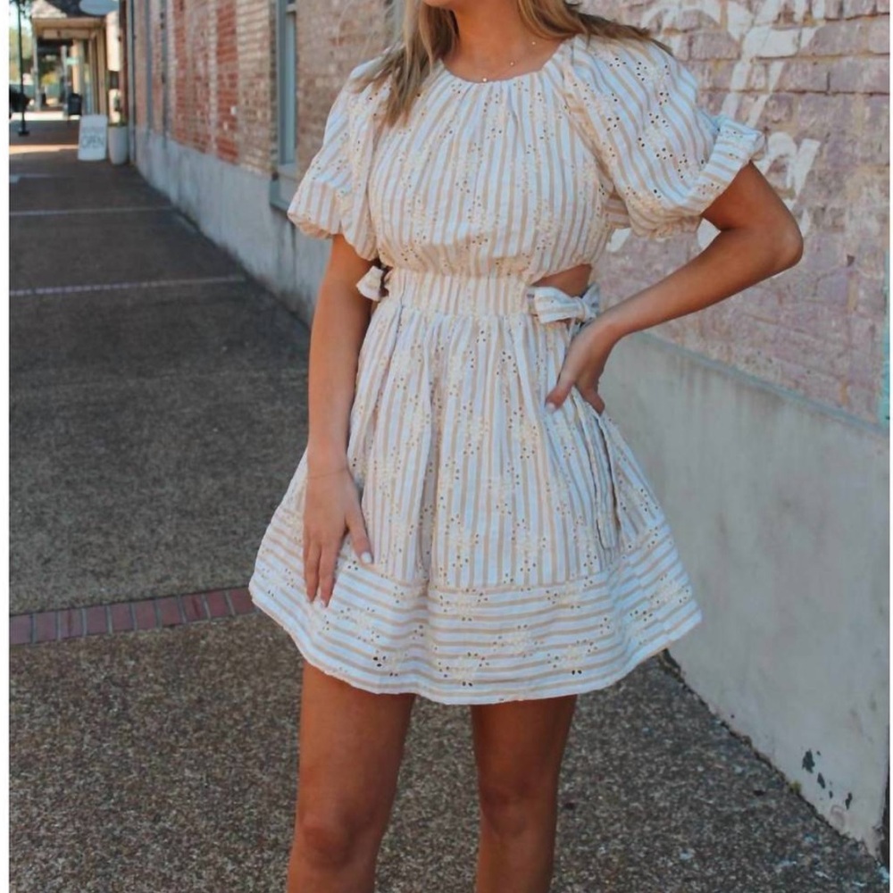 NWT En Saison Honore Eyelet Side‎ Tie Mini Dress L